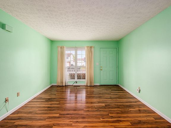 4th image of 6022 Tipperary Dr