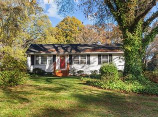 3417 Gladstone St, Winston Salem, NC 27104