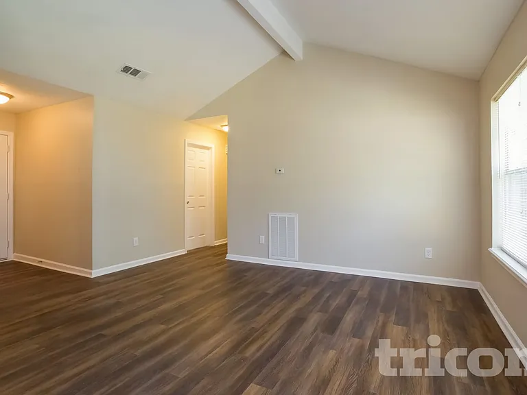 12211 Haroldson Forest Dr — Photo 4