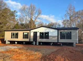 136 Marigold Dr, Carnesville, GA 30521