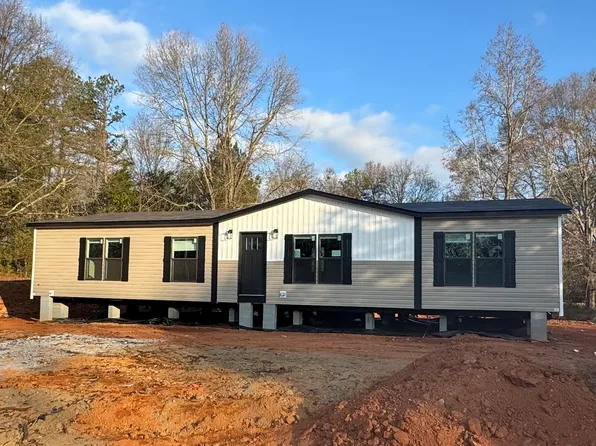 136 Marigold Dr, Carnesville, GA 30521