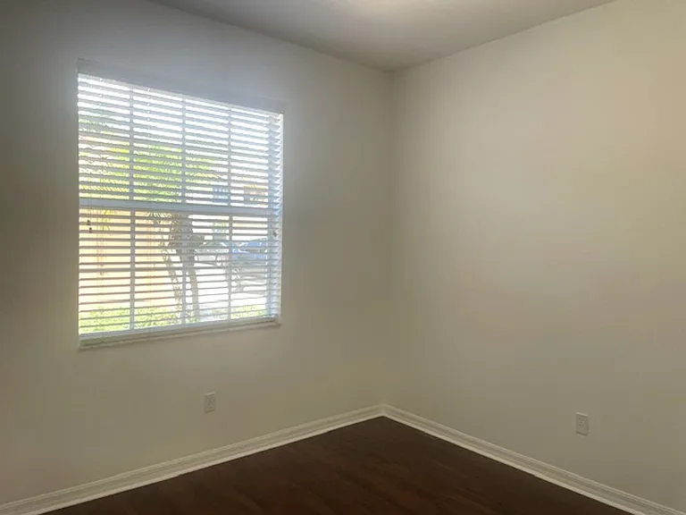 4270 Vicenza Dr #B40 — Photo 23