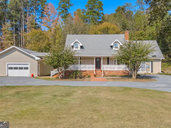 97 Estatohe Cir, Toccoa, GA 30577