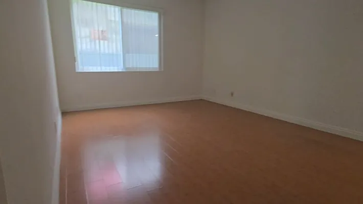 1 bed, 650 sqft, $2,295 — Photo 2