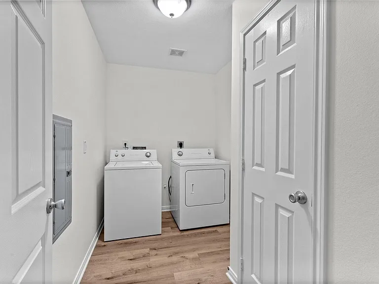 2331 Rue De Lafitte Dr — Photo 12