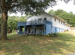 6957 Navajo Trl, Sherrills Ford, NC 28673
