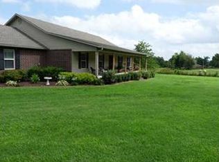 9404 Digby Rd, Gentry, AR 72734