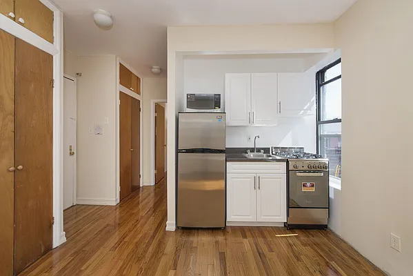 Rented by Bold New York | media 4