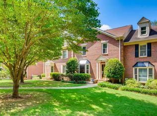 48 Huntington Place Dr #48, Atlanta, GA