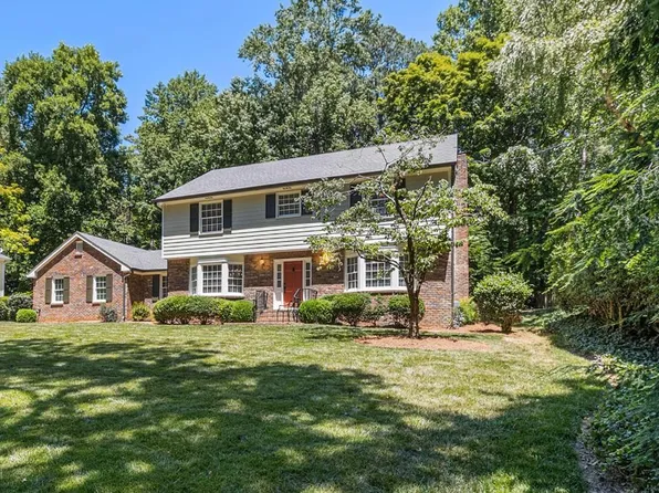7345 Hunters Branch Dr, Sandy Springs, GA 30328