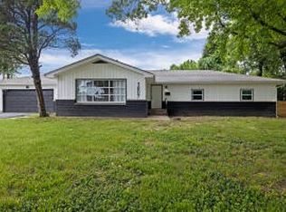 1807 E Glenwood St, Springfield, MO 65804