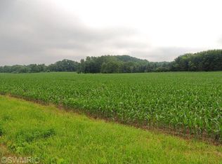 2 Territorial Road, Watervliet, MI 49098