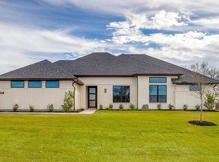 2321 Aleman St, Waxahachie, TX 75176