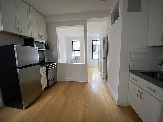 1st image of 348 E 62nd St #6C