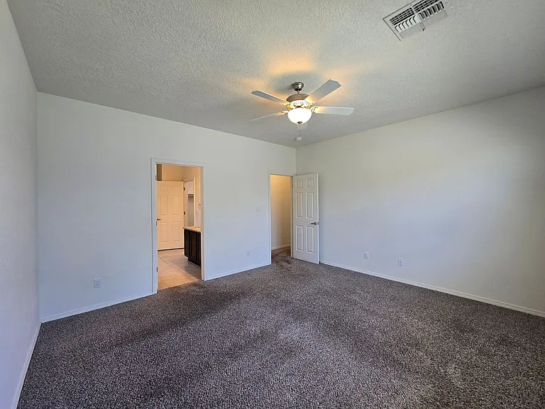 5328 Camino Del Griego — Photo 6