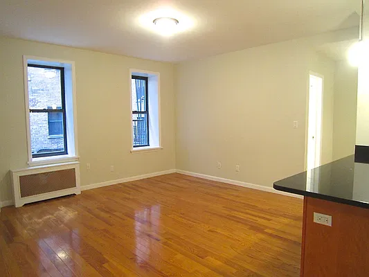 Rented by City Connections Realty | media 31