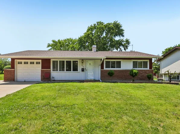 1450 Jefferson Rd, Hoffman Estates, IL 60169