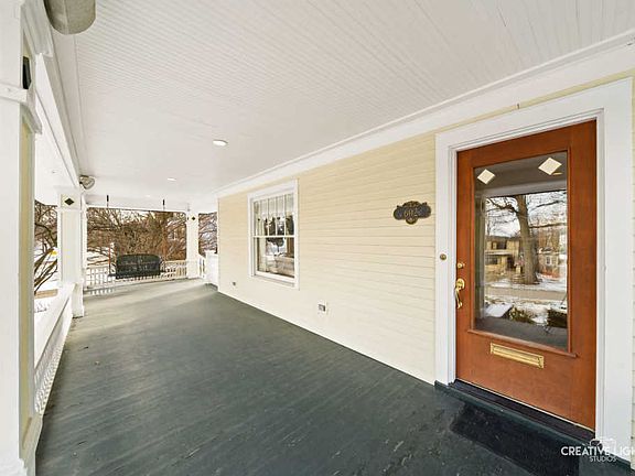 5th image of 602 N Park Blvd