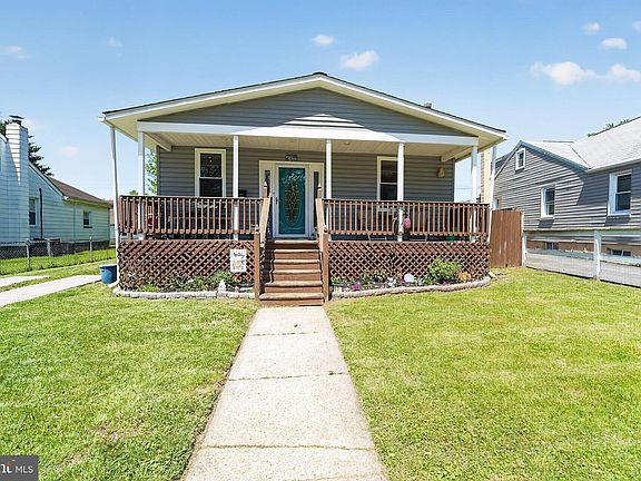 2nd image of 217 Pinewood Rd