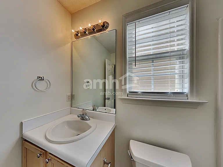 5464 Grand Traverse Dr — Photo 17
