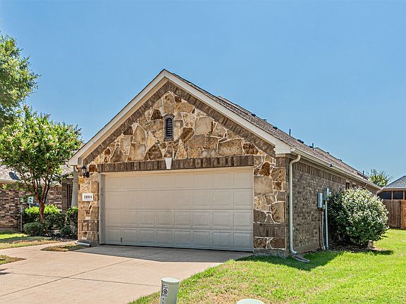 4th image of 11604 Cape Cod Springs Dr