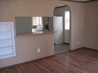 1st image of 1117 Phelps Ave