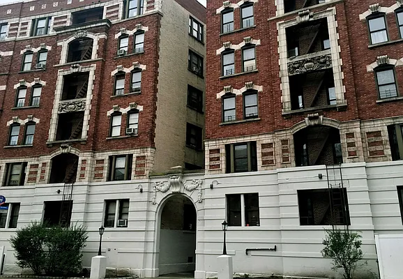 Rented by Weissman Realty | media 8