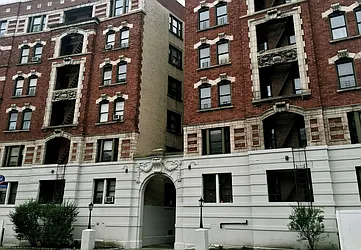 Rented by Weissman Realty