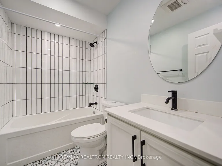 2365 Bur Oak Ave — Photo 15