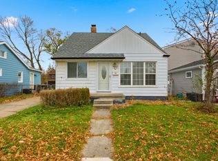 1922 Leitch Rd, Ferndale, MI 48220