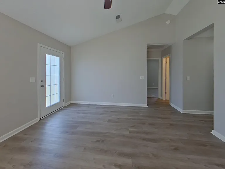 257 Double Eagle Cir — Photo 2