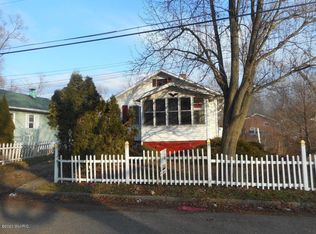 1626 Union St, Kalamazoo, MI 49007