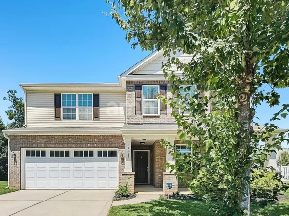 10103 Green Grass Rd, Charlotte, NC 28227