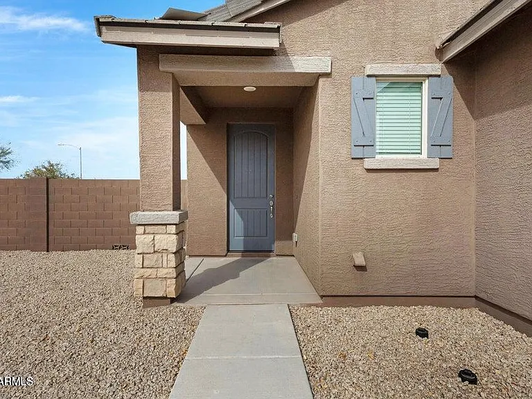 2570 E Corazon Trl — Photo 5