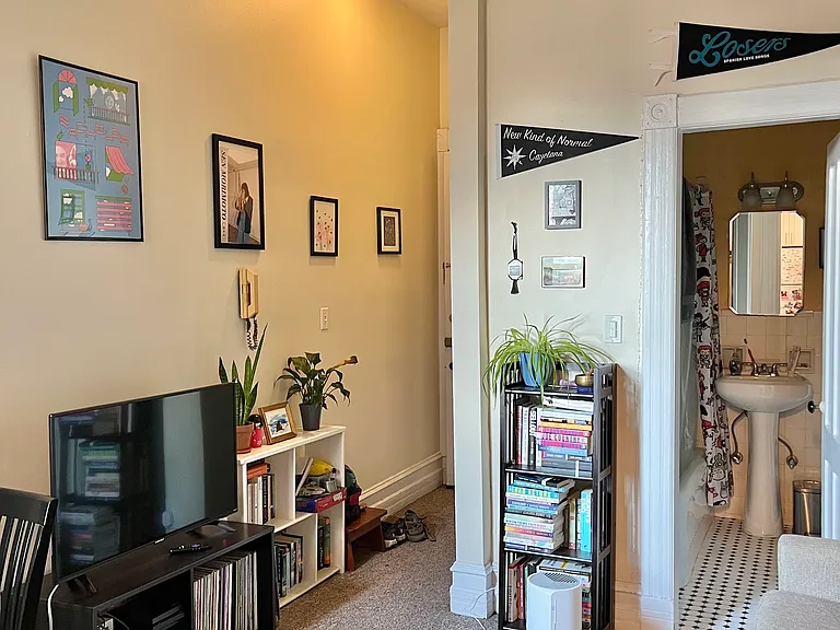 102 Willett St #4 — Photo 6