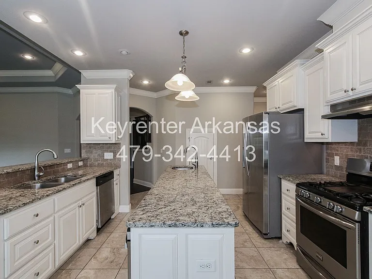 3805 Gemstone Blvd — Photo 8
