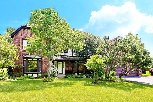1st image of 5633 Oakwood Cir