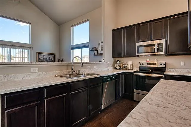 11944 Eagle Crest Ct — Photo 20