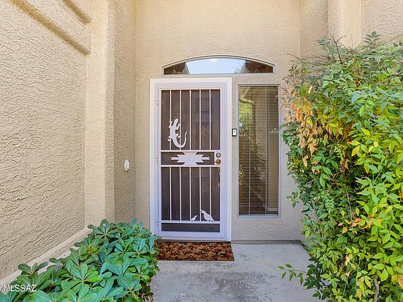 2nd image of 63687 E Hideaway Ln