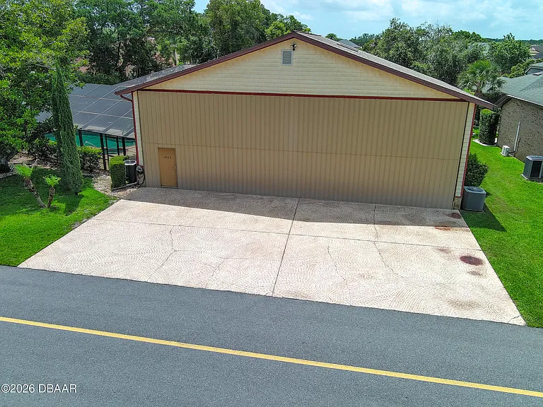 1807 Lindbergh Ln — Photo 47