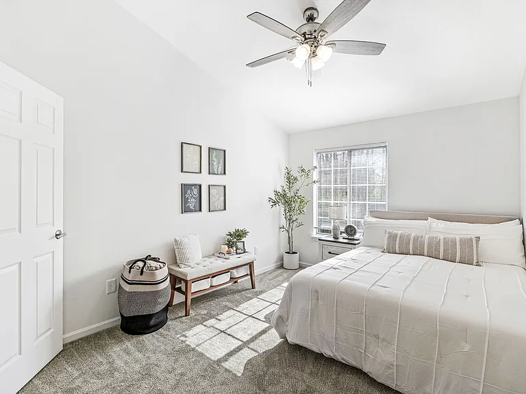 Buffalo Creek Apartments — Photo 42