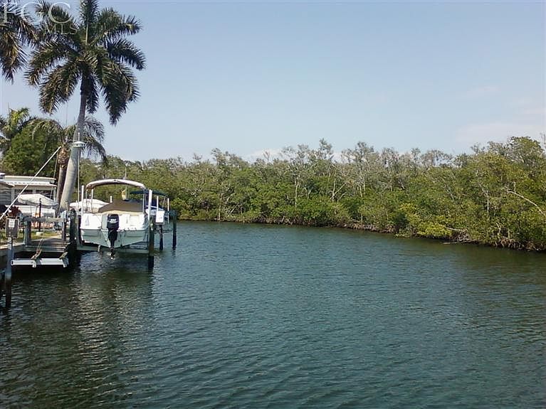 2nd image of 102 Blackbeard Way