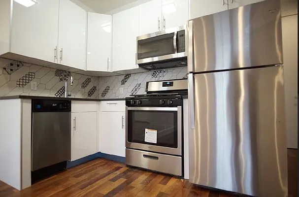 Rented by Lofts and Flats LLC | media 3