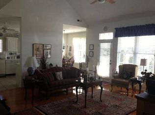 2307 Green Knoll Ln, Vinton, VA 24179