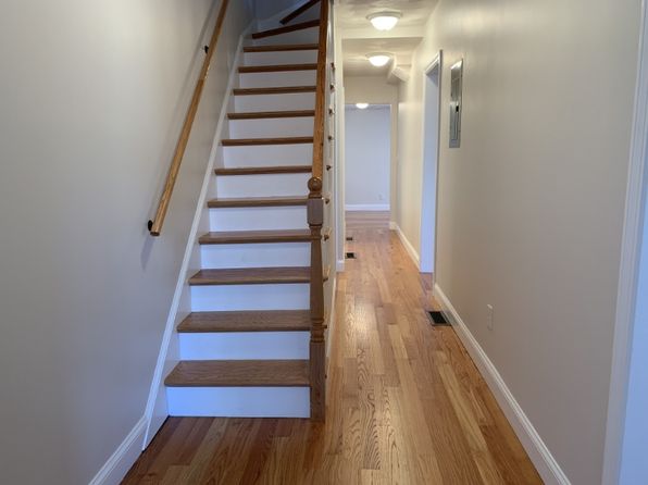23 Williams St #1