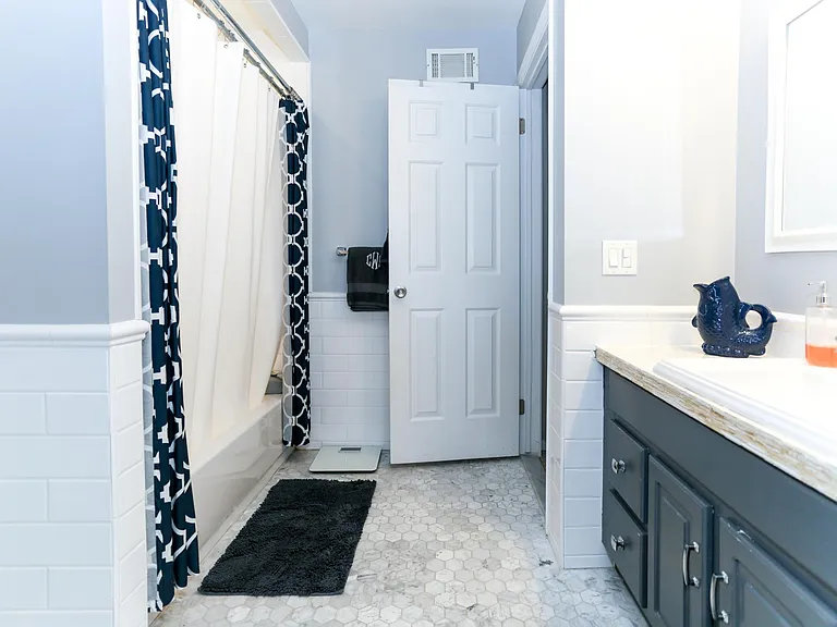 603 Danbury Ct — Photo 20