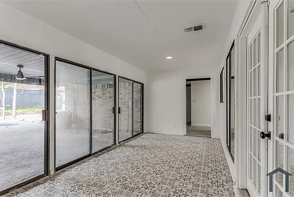4516 Cinnamon Hill Dr — Photo 13