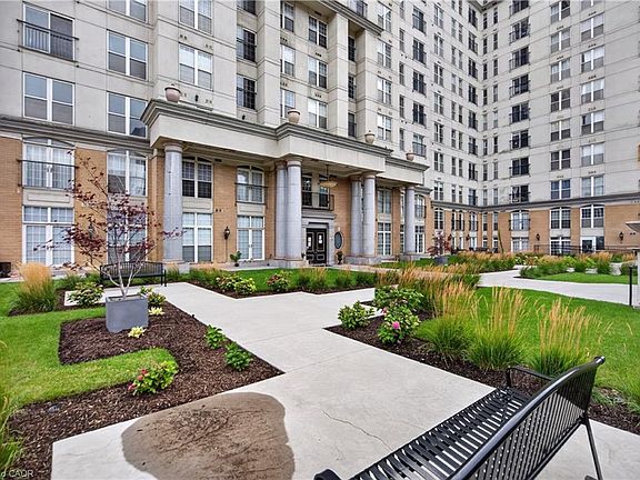 4th image of 135 James St S #408