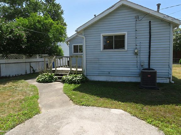 3rd image of 831 E Guthrie Ave