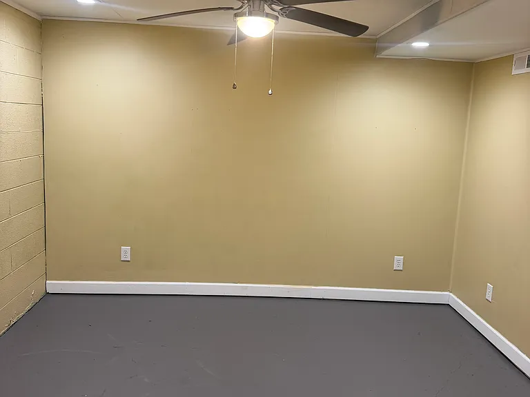 Storage, office or bonus room